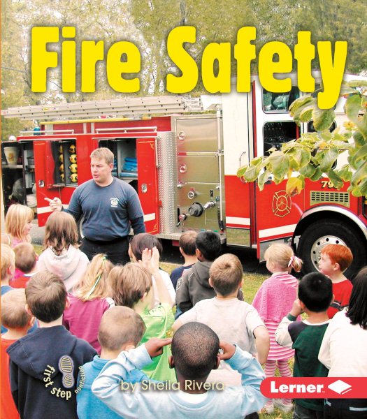 Fire Safety (First Step Nonfiction ― Safety) cover