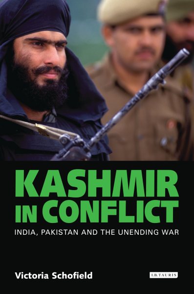 Kashmir in Conflict: India, Pakistan and the Unfinished War cover
