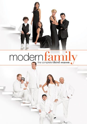 Modern Family: Season 3 cover