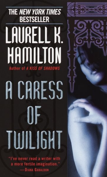 A Caress of Twilight (Meredith Gentry, Book 2) cover