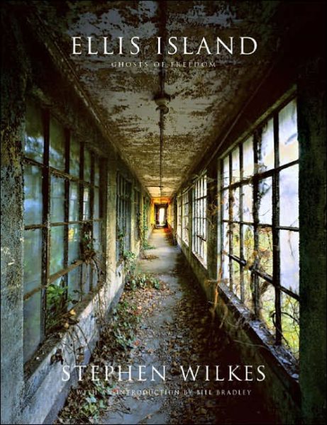 Ellis Island: Ghosts of Freedom cover