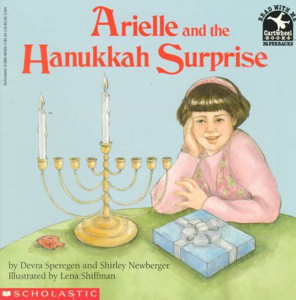 Arielle and the Hanukkah Surprise (Read With Me) cover