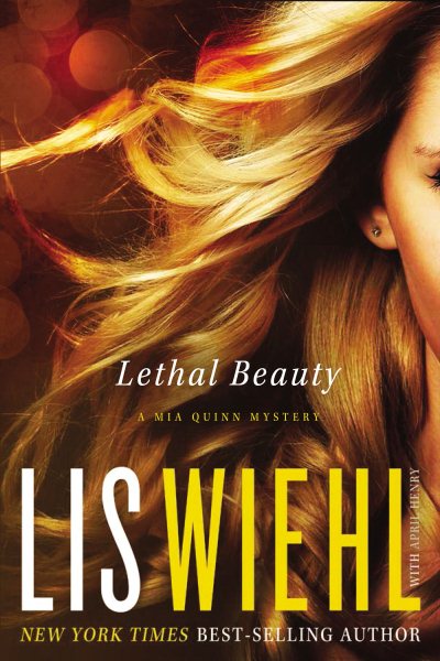 Lethal Beauty (International Edition) (A Mia Quinn Mystery) cover