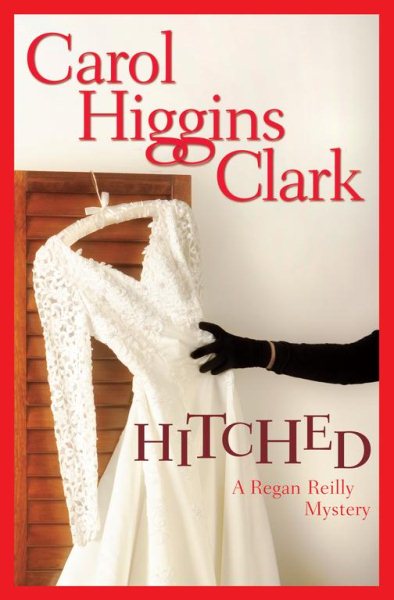 Hitched (Regan Reilly Mysteries, No. 9) cover