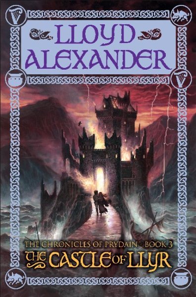 The Castle of Llyr: The Chronicles of Prydain, Book 3 (The Chronicles of Prydain, 3) cover