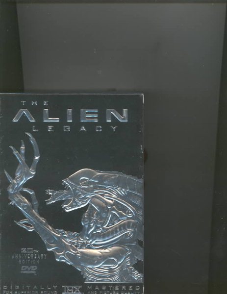 The Alien Legacy (Alien / Aliens / Alien 3 / Alien: Resurrection) cover