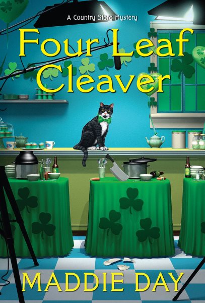 Four Leaf Cleaver (A Country Store Mystery) cover