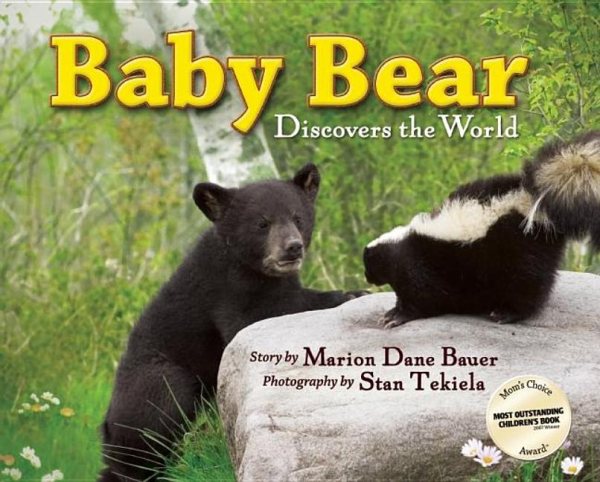 Baby Bear Discovers the World (Wildlife Picture Books) cover
