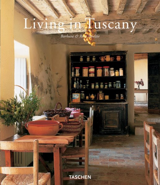 Living in Tuscany cover