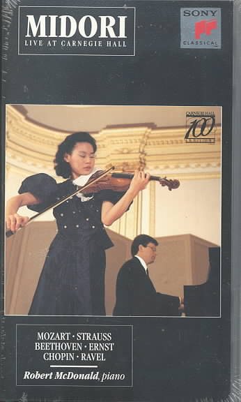 Midori: Live at Carnegie Hall (Mozart, Strauss, Beethoven, Ernst, Chopin, Ravel) [VHS] cover